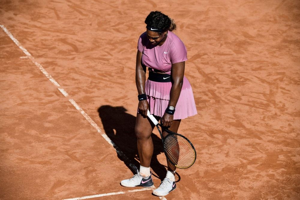 Serena Williams på tennisbanen