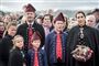 Kronprinsfamilien i færørsk mundering