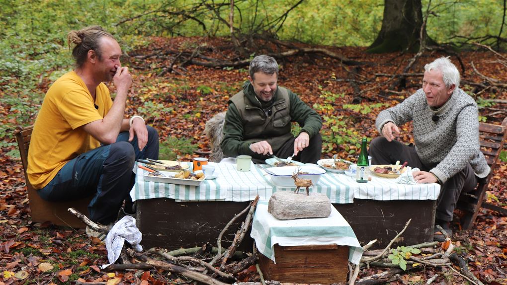 kronprins frederik, nikolaj Kirk og Jørgen Skoubou spiser sammen