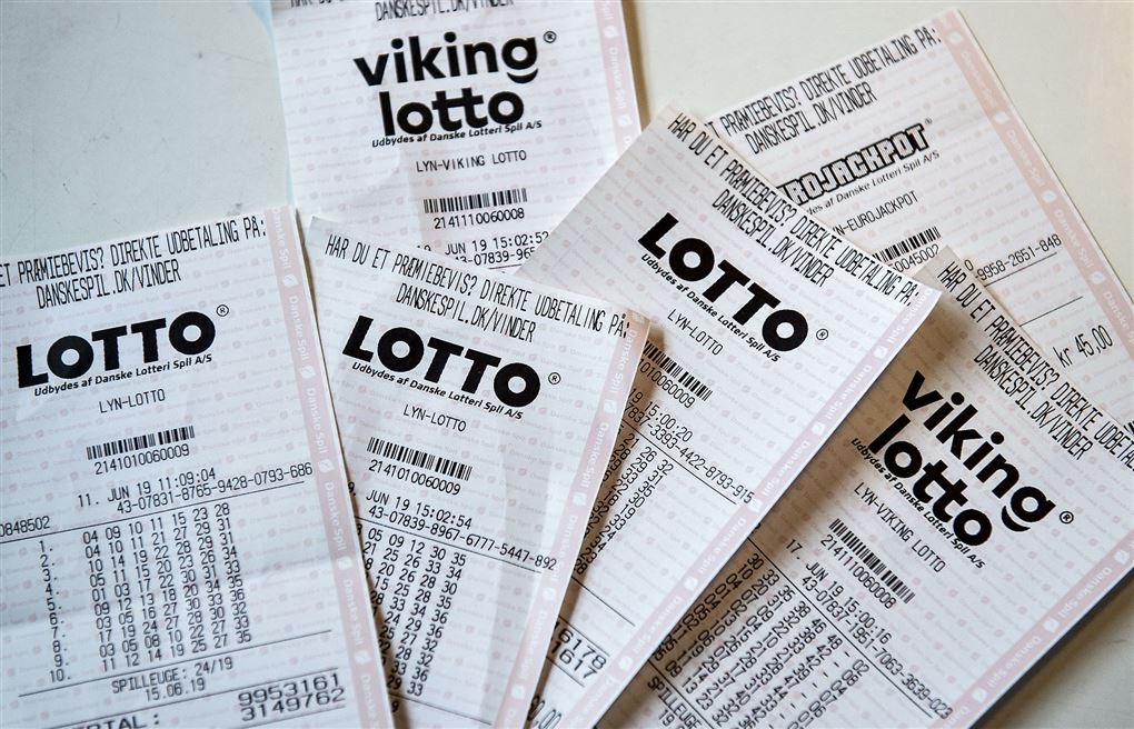 lottokuponer på bord