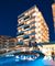 et luksushotel med pool