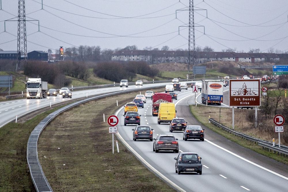 Kø på motorvej