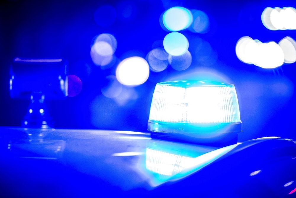 Politibil med udrykning 
