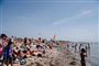 folk på strand