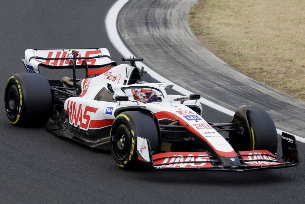 Haas-racer på banen