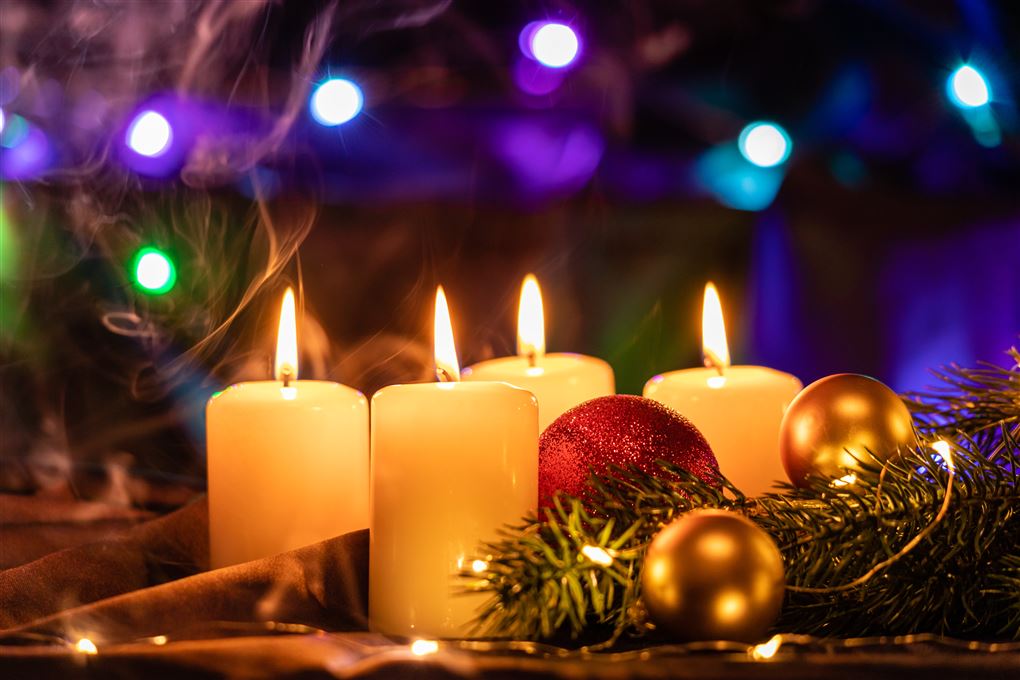 juledekoration med fire lys