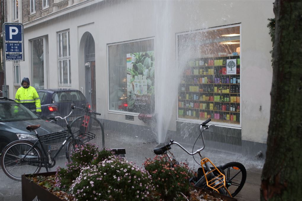 En brandhane er påkørt