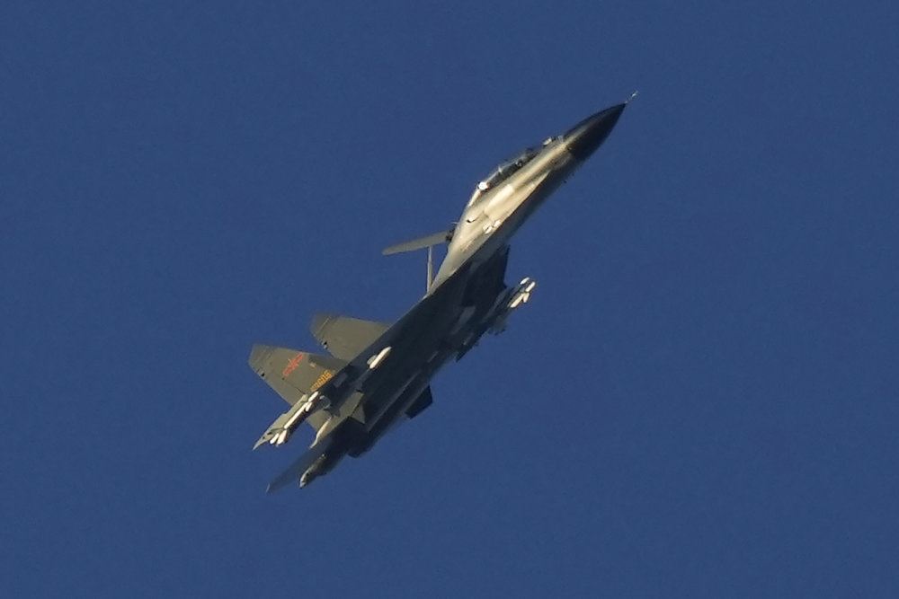 jagerfly i luften