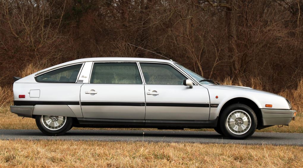 en ældre Citroën