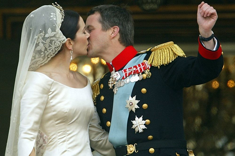 Kronprinsparret bliver gift