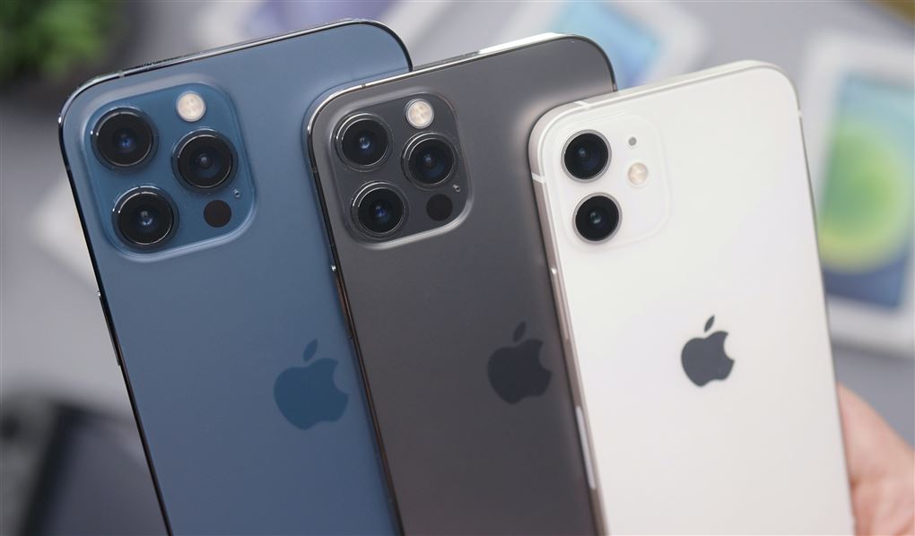 tre apple-telefoner på række