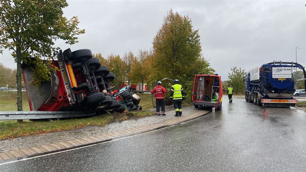 væltet lastbil