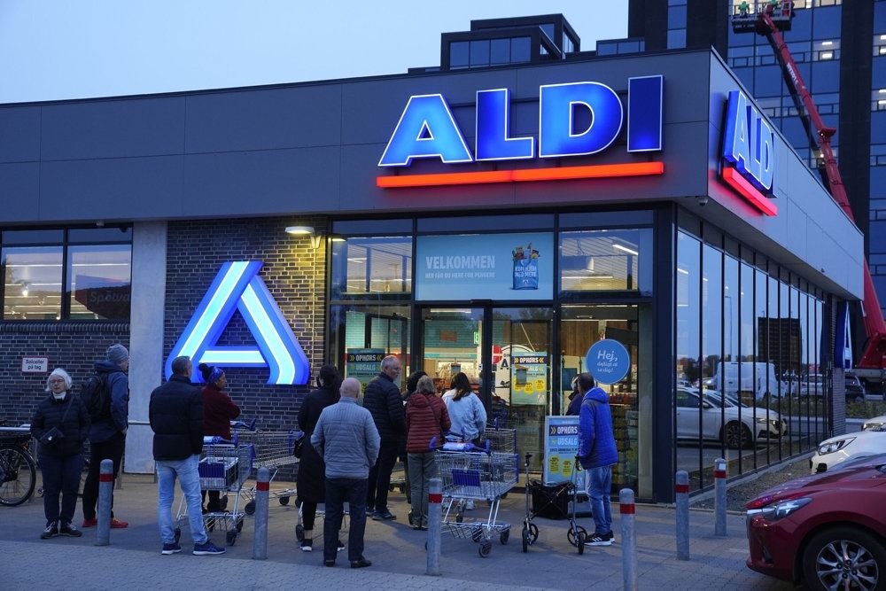 En Aldi set ude fra