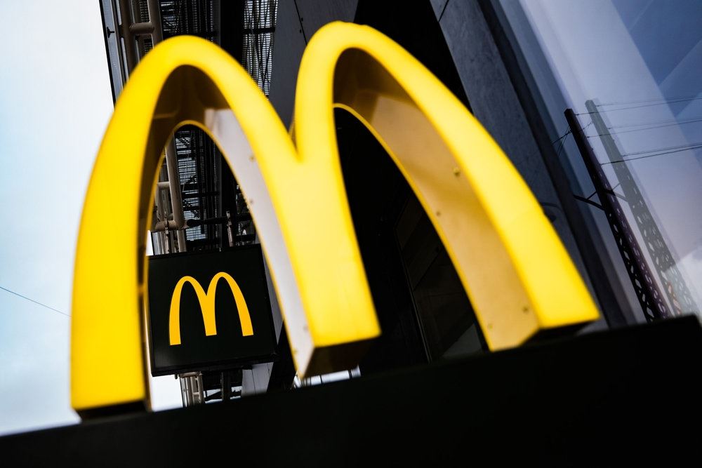 mcdonalds logo