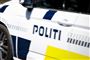 Siden af en politibil 