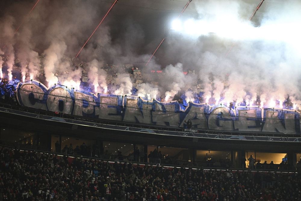 Fyrværkeri på stadion