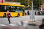 en bus i gadebilledet
