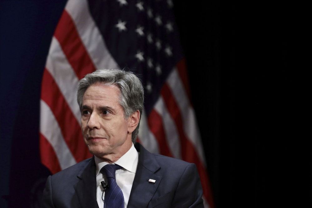 en amerikansk politiker taler