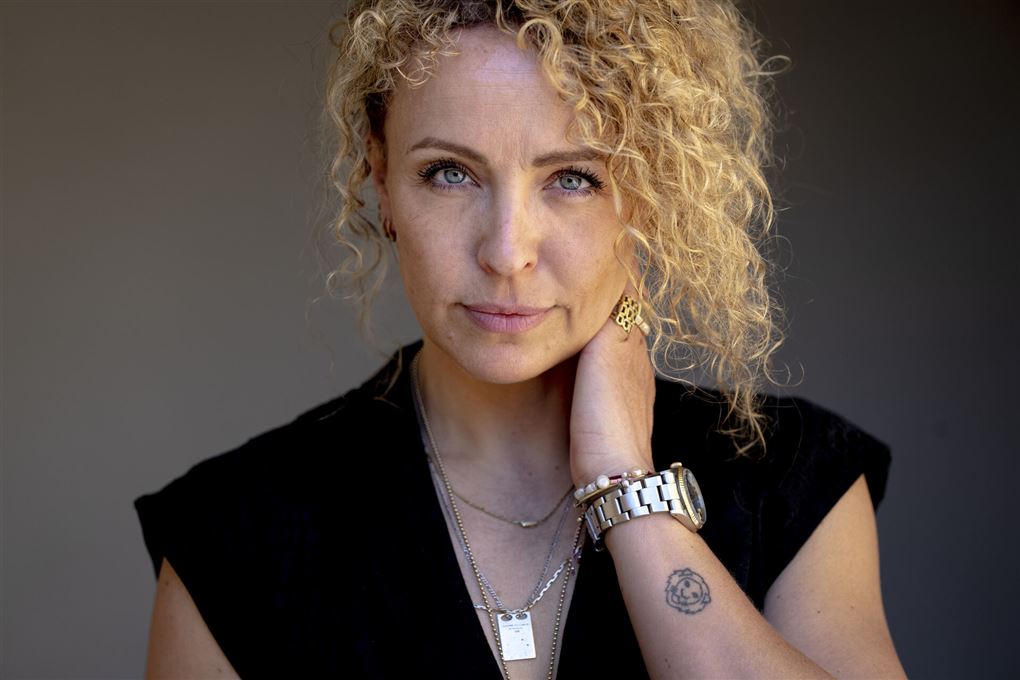 Portræt af Julie R. Ølgaard.