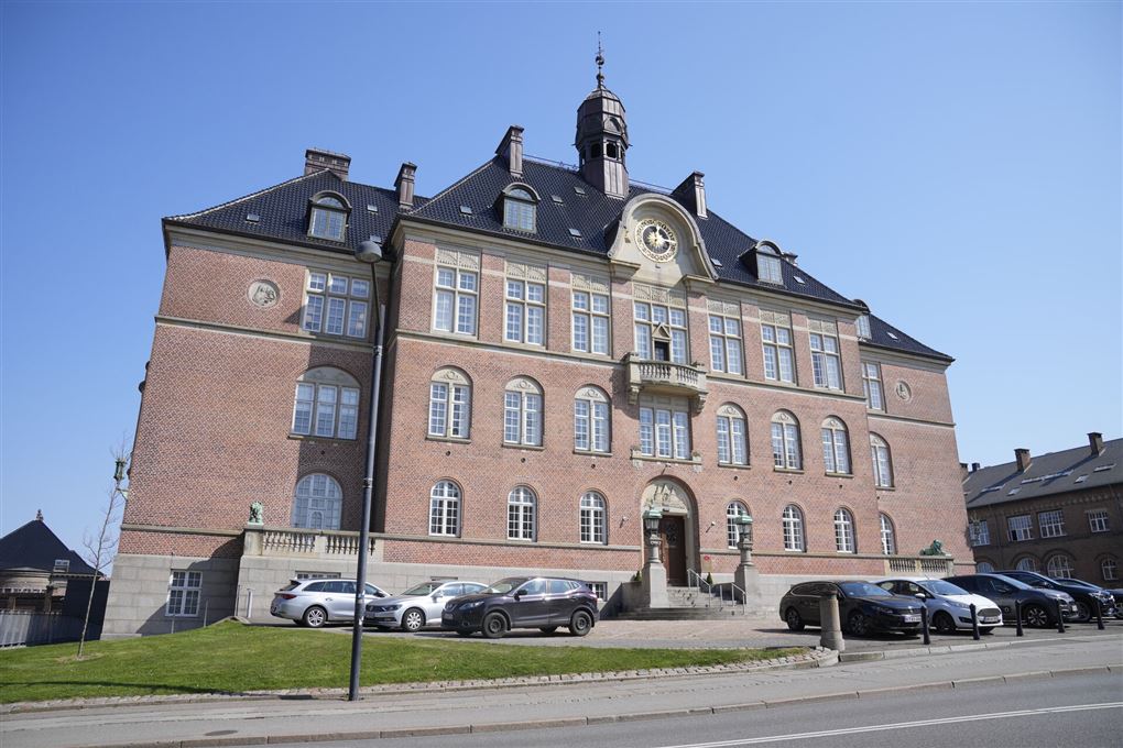 retten i aarhus set udefra 