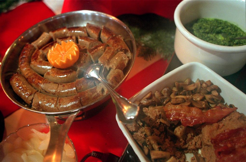 Medister over leverpostej på julebord
