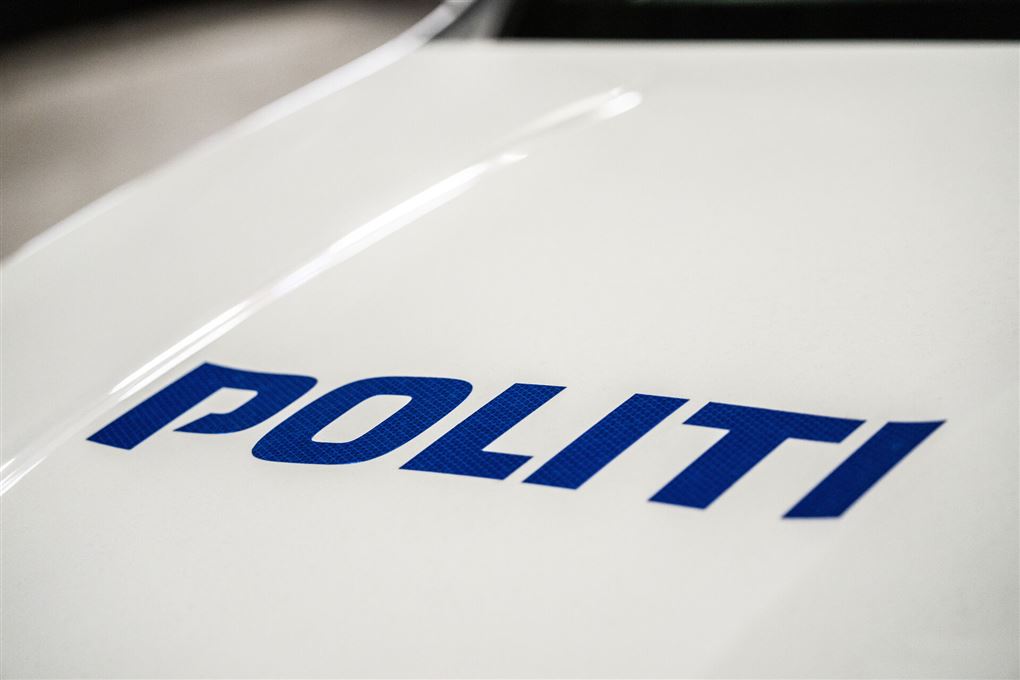 Kølerhjelmen på en politibil