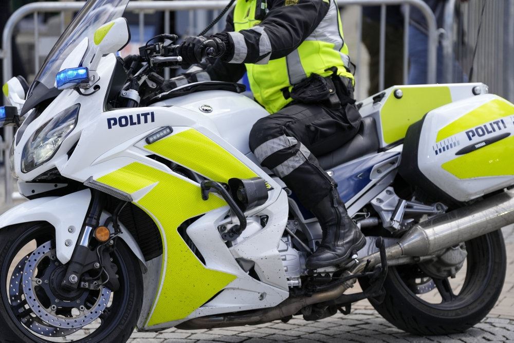 færdelsbetjent på motorcykel