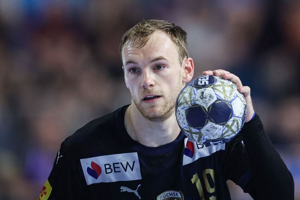 Håndboldspiller på banen