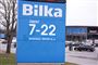 skilt foran bilka