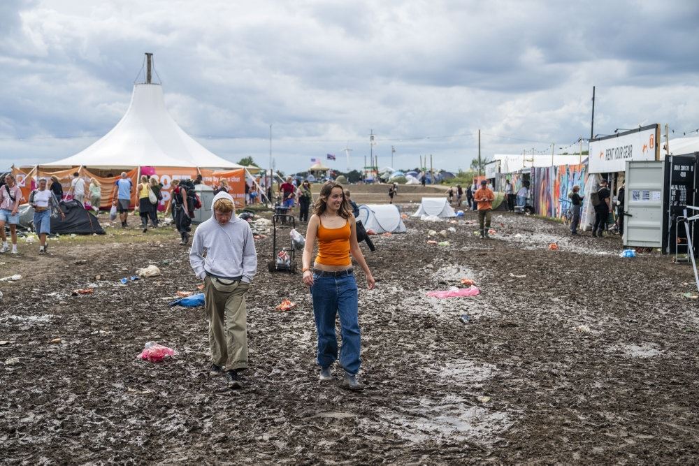 mennesker på  fetival
