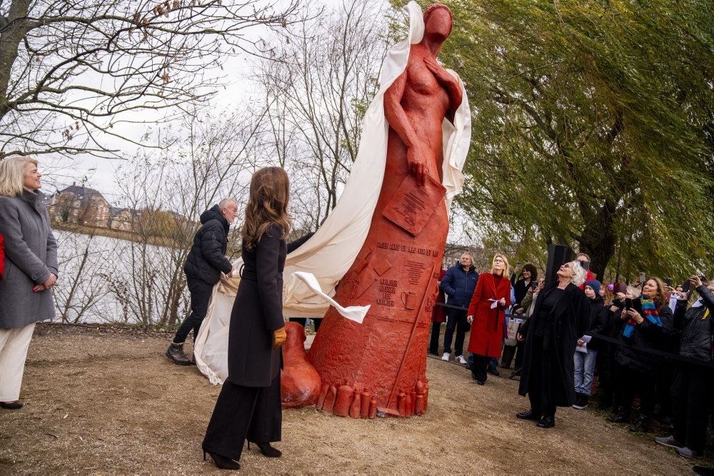 statue af grevinde danner