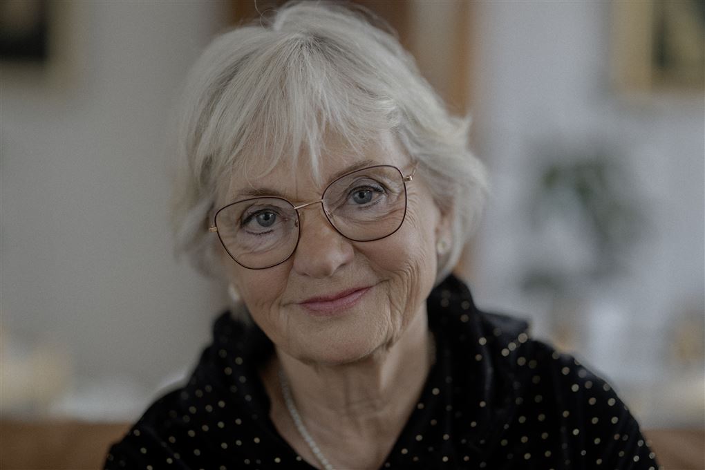 portræt af kvinde med briller