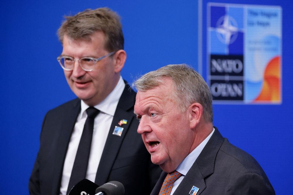løkke og troels taler