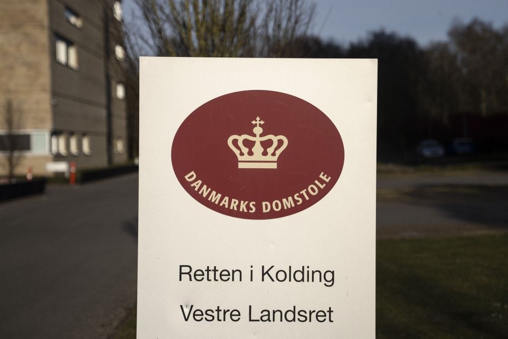 en retsbygning
