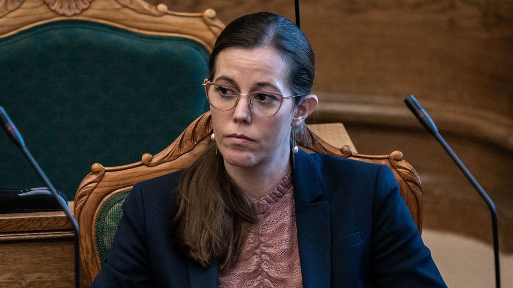 en kvinde ser trist ud